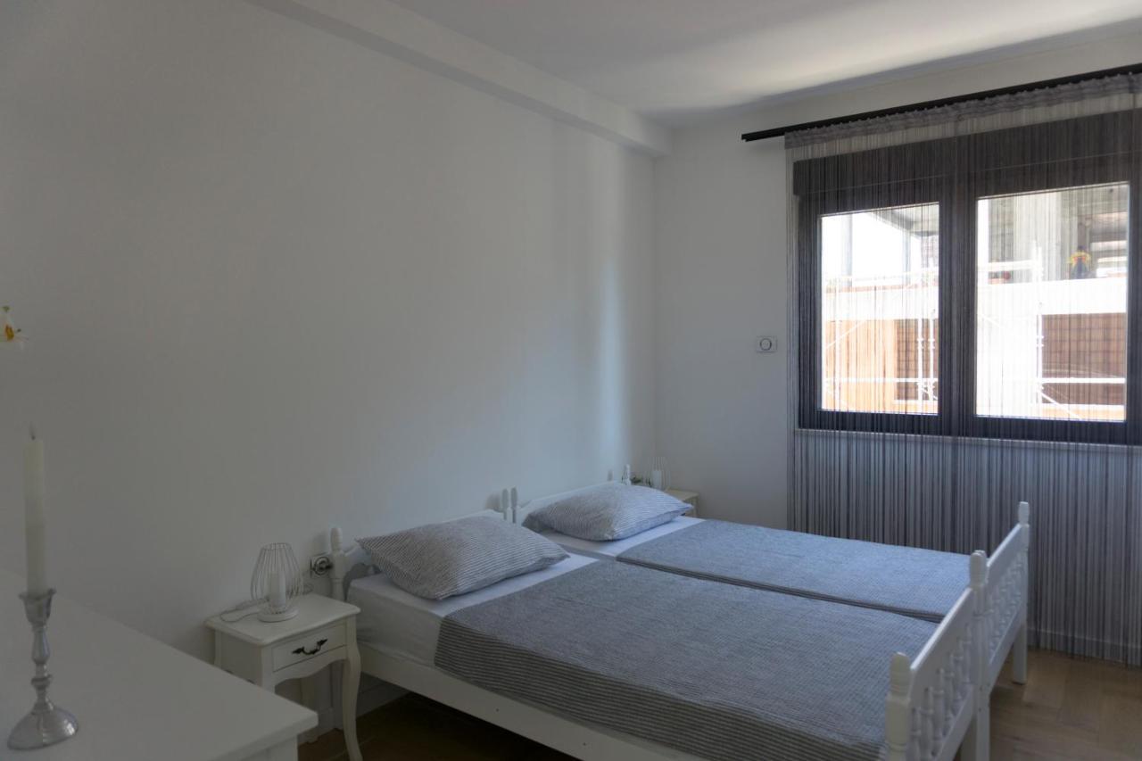 Apartman Aurora Trebinje Buitenkant foto