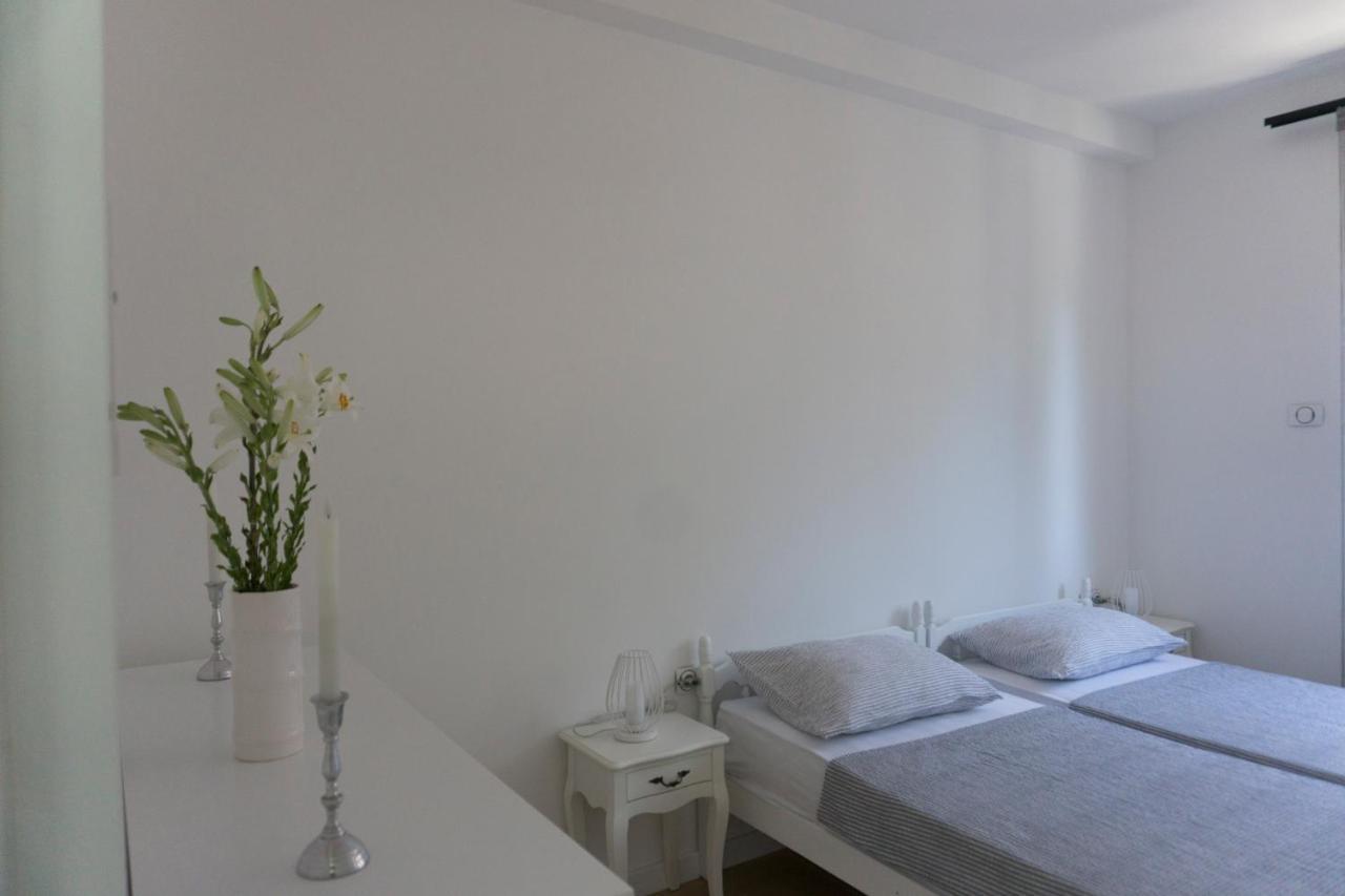 Apartman Aurora Trebinje Buitenkant foto